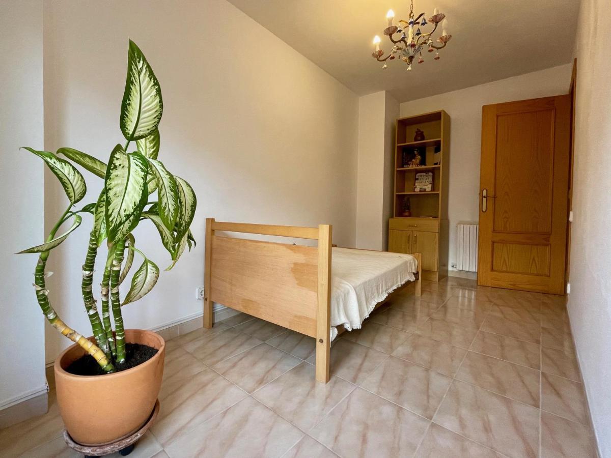 Ca Blai De Brull En El Centro De Tivissa Apartment Luaran gambar